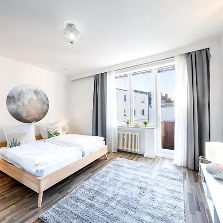 아파트 Im Herzen Hannovers 3min 95m² 3 Balkon Aufzug