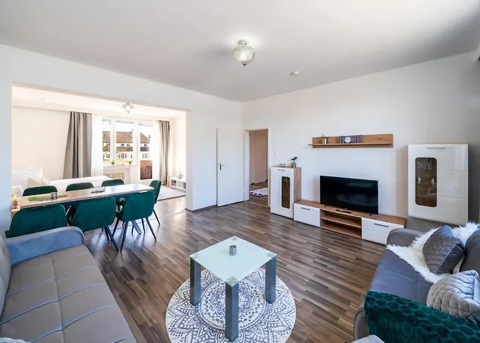 Appartement Im Herzen Hannovers 3min 95m² 3 Balkon Aufzug