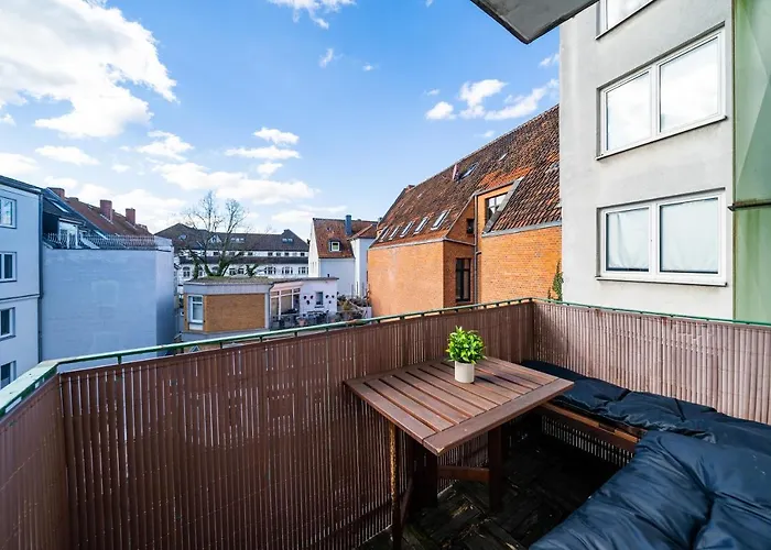 Im Herzen Hannovers 3min 95m² 3 Balkon Aufzug *